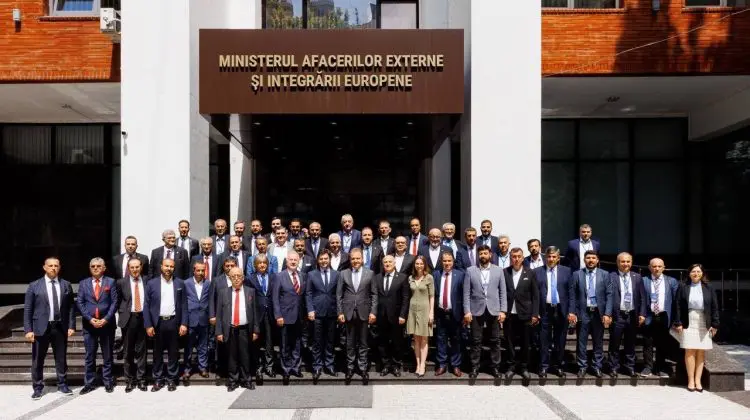 FOTO Nicu Popescu a întâmpinat o delegație a oamenilor de afaceri din Turcia. Ce subiecte au discutat