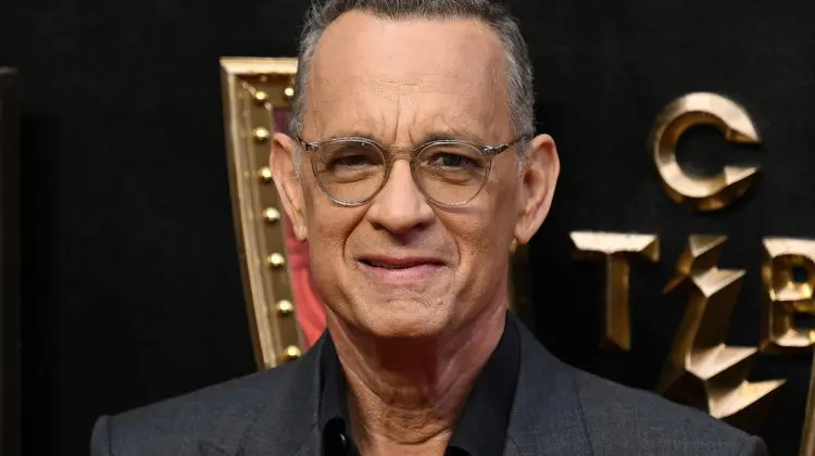 VIDEO Fanii sunt îngrijorați de starea lui Tom Hanks. Gestul care i-a făcut să creadă că are probleme de sănătate
