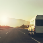 Călătoriile cu transportul interraional se ieftinesc după o perioadă de scumpiri