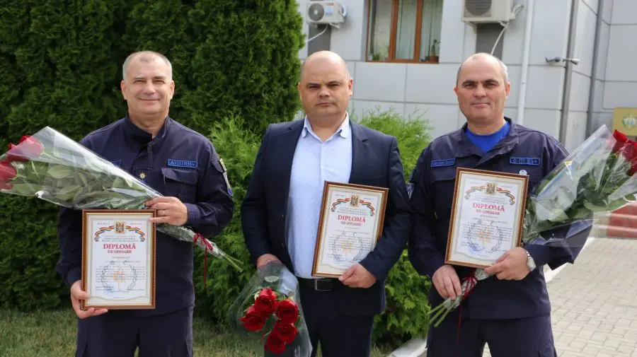FOTO Dedicație, devotament și curaj în anii de activitate! Patru ofițeri din cadrul IGSU au trecut în rezervă