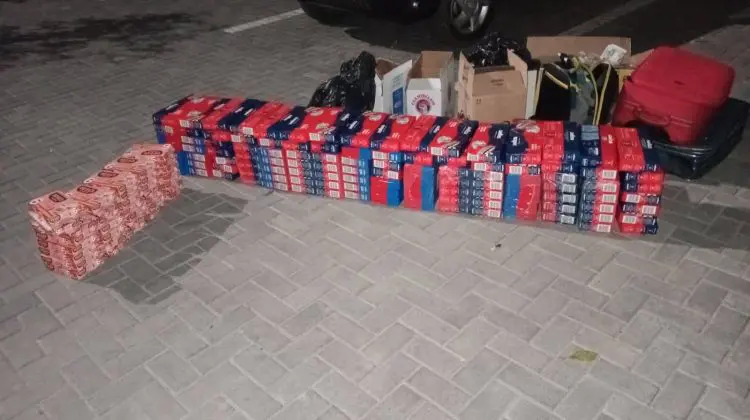 FOTO Haine, tehnică de calcul și piese auto – transportate ilegal! Erau aduse în țară din Italia și Ucraina