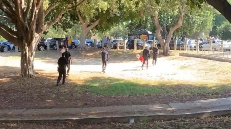 FOTO Los Angeles: Doi morți și cinci răniți după mai multe împușcături într-un parc