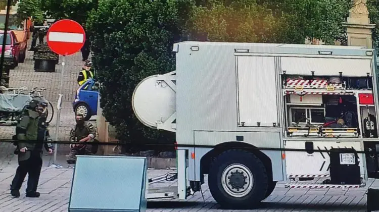 Alertă cu bombă în Capitala Poloniei! Un bărbat ar fi plasat o bombă în centrul orașului