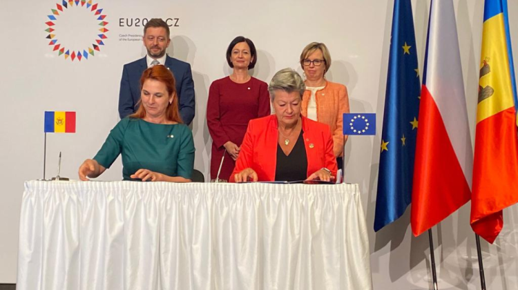 FOTO, VIDEO Republica Moldova va fi mai aproape de UE. Țara noastră devine parte a centurii de securitate a Europei