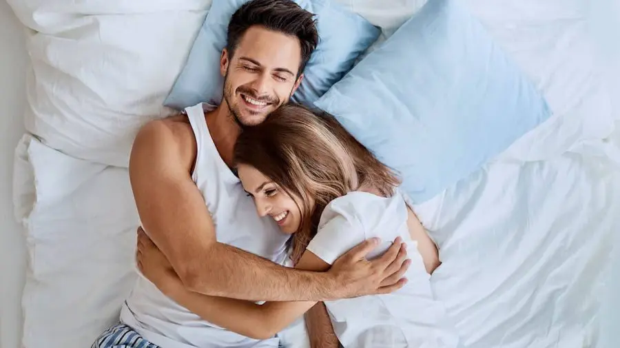 Vrei sex cu scântei în dormitor? Află momentul ideal din zi pentru asta