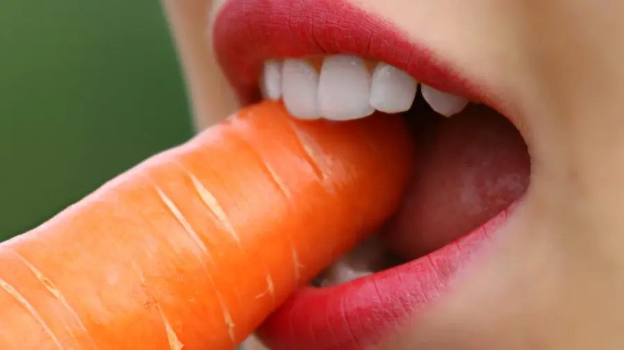 Câte dintre ele consumi? Cinci alimente care îți cresc speranța de viață cu 5 ani dacă le mănânci regulat