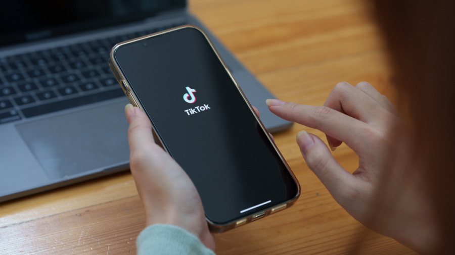 Amendă record pentru TikTok în Marea Britanie: Va plăti pentru că nu a protejat datele personale ale copiilor