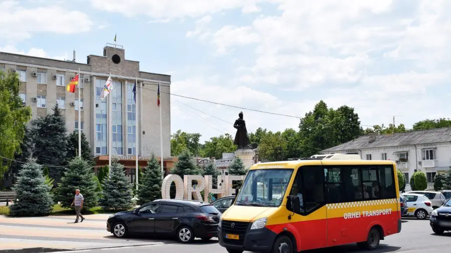 Transportul public din Orhei nu s-a scumpit. Mai mult, în orele de vârf, acesta este gratuit, la inițiativa lui Ilan Șor