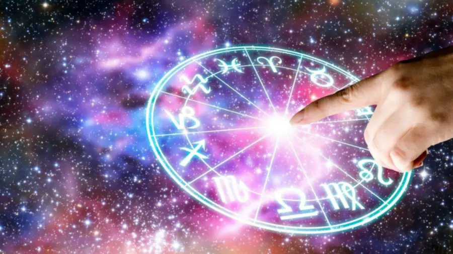 HOROSCOP 16 august: Taurii își vor rezolva unele probleme, iar Scorpionii vor avea parte de o surpriză