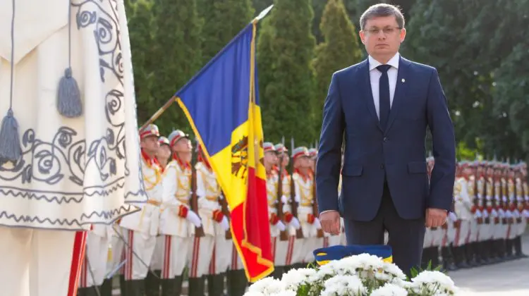 „Să trăiești în libertate, pace, cu demnitate și bunăstare”. Urarea lui Grosu Moldovei la 31 de ani de independență