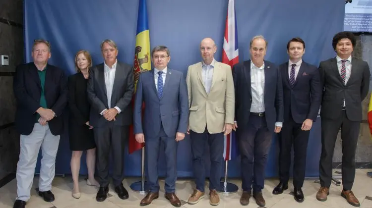 Ne vor ajuta britanicii. Englezii promit cooperare economică, energetică și combaterea propagandei și a știrilor false