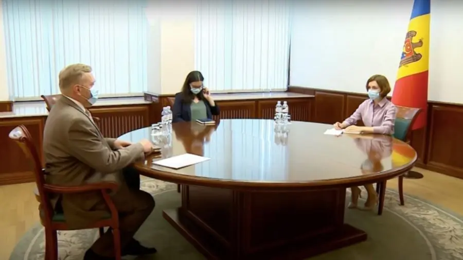 Sandu și Șevcenko, la întrevederi. Războiul și relațiile dintre Ucraina și Moldova, pe agenda în discuții