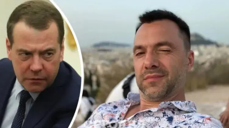 VIDEO Medvedev, făcut alcoolic la televiziunea din Moldova: Arestovici îi sugerează să meargă la casa de nebuni
