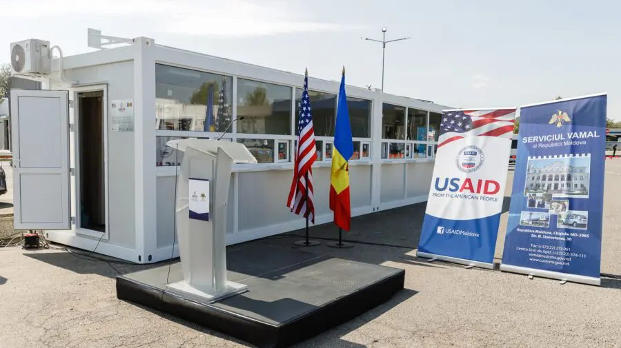 VIDEO Moldova, pregătită să realizeze controlul vamal cu o singură oprire la Leușeni-Albița. A primit 6 birouri mobile