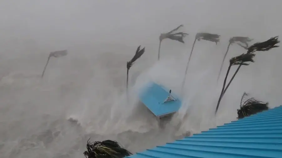 VIDEO Uraganul Ian a provocat inundaţii catastrofale în Florida