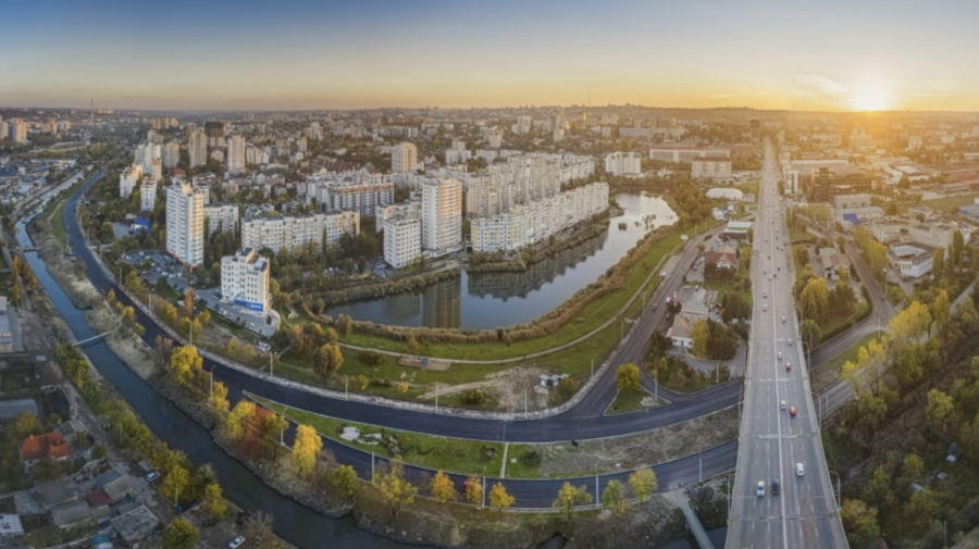 ATENȚIE ȘOFERI! Podul din strada Mihai Viteazul va fi în reparații până în luna decembrie