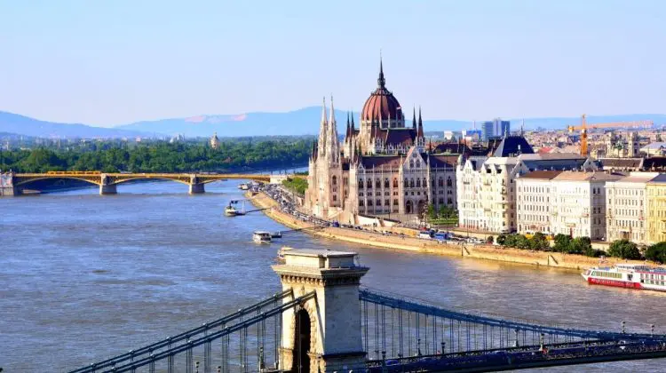 Vești bune din Budapesta: Nivelul Dunării crește treptat, iar meteorologii prognozează ploi
