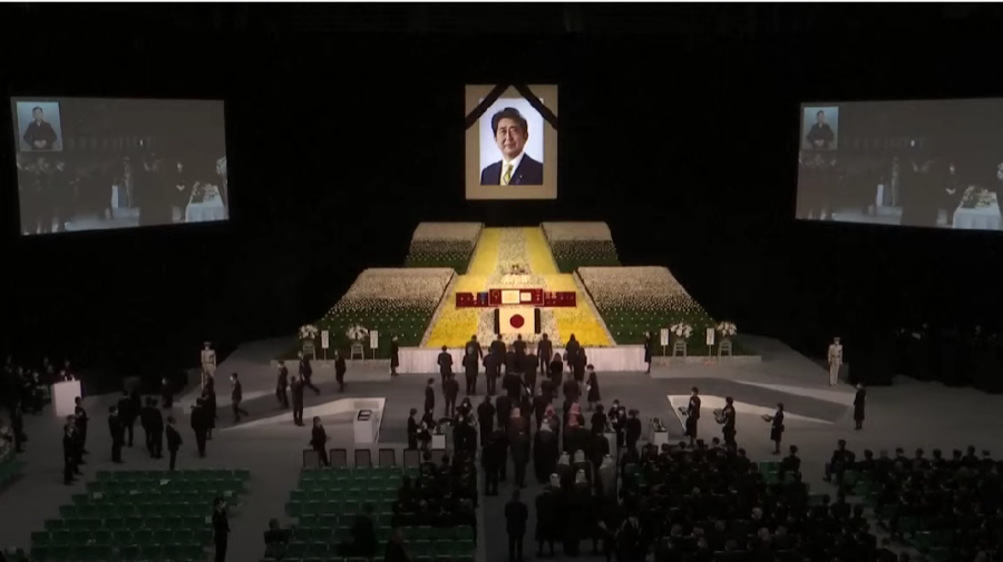 VIDEO Delegația Republicii Moldova la funeraliile fostului premier din Japonia. Care a fost mesajul Nataliei Gavrilița