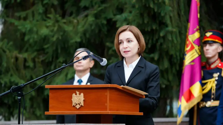FOTO Maia Sandu, de Ziua Armatei Naționale: „Armata rămâne un pilon esențial al statului”. A oferit și distincții