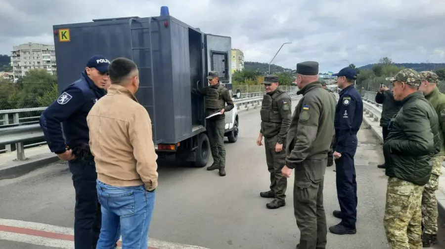 FOTO Moldovean – reținut în Ucraina! De ce a ajuns pe mâna oamenilor legii