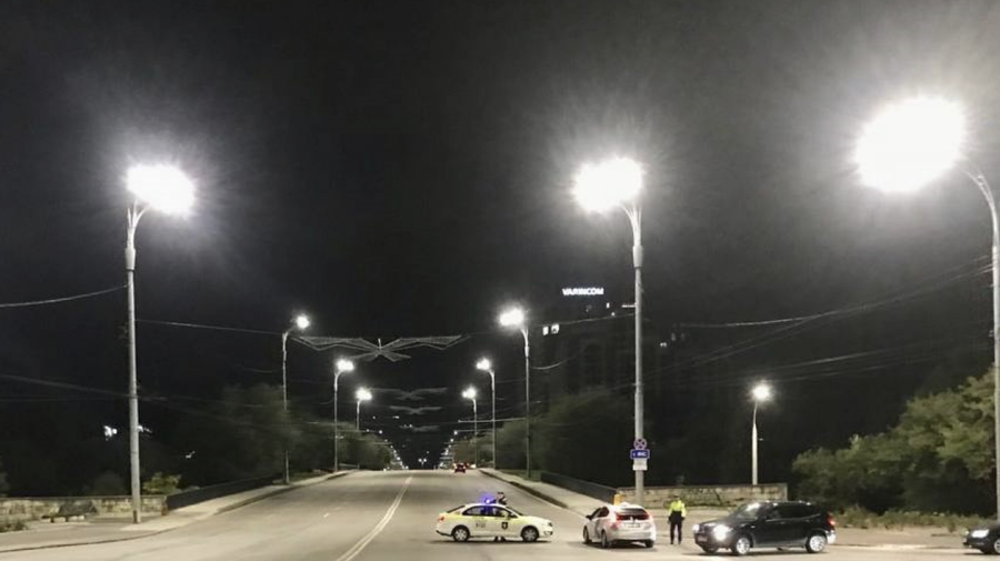 Pe bulevardul Renașterii Naționale vor fi efectuate lucrări de reabilitare. Cum se va circula prin zonă