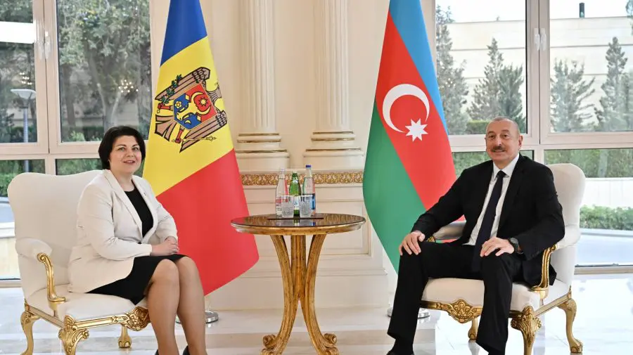 FOTO Natalia Gavrilița a ajuns la Baku! Prim-ministra a reușit deja să se întâlnească cu președintele azer