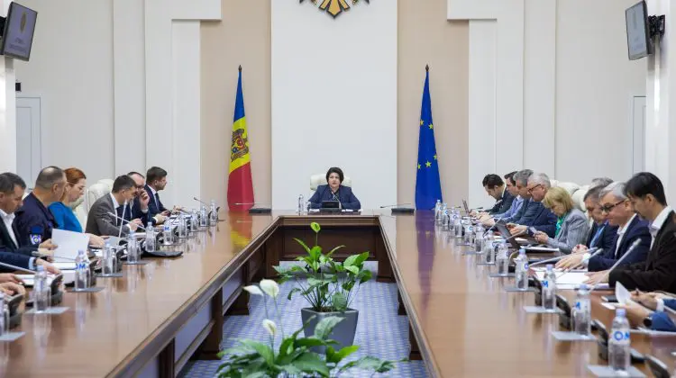 CSE interzice, în zilele lucrătoare, protestele care blochează circulația rutieră