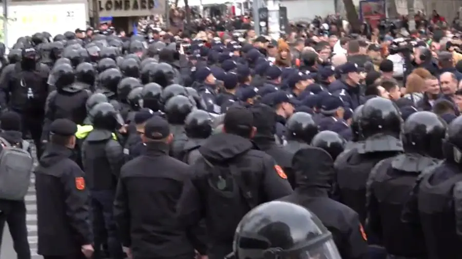 Liderii protestului – Țurcanu, Perțu și Verejanu – reținuți de poliție. Partidul ȘOR: „Abuzuri fără precedent!”