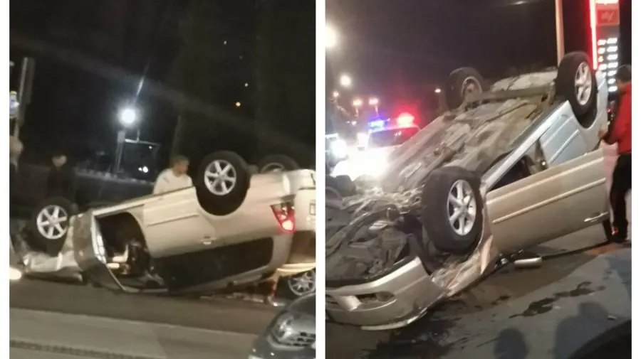 FOTO Un șofer a pierdut controlul volanului și s-a răsturnat pe traseu, în Capitală. Ce spune poliția