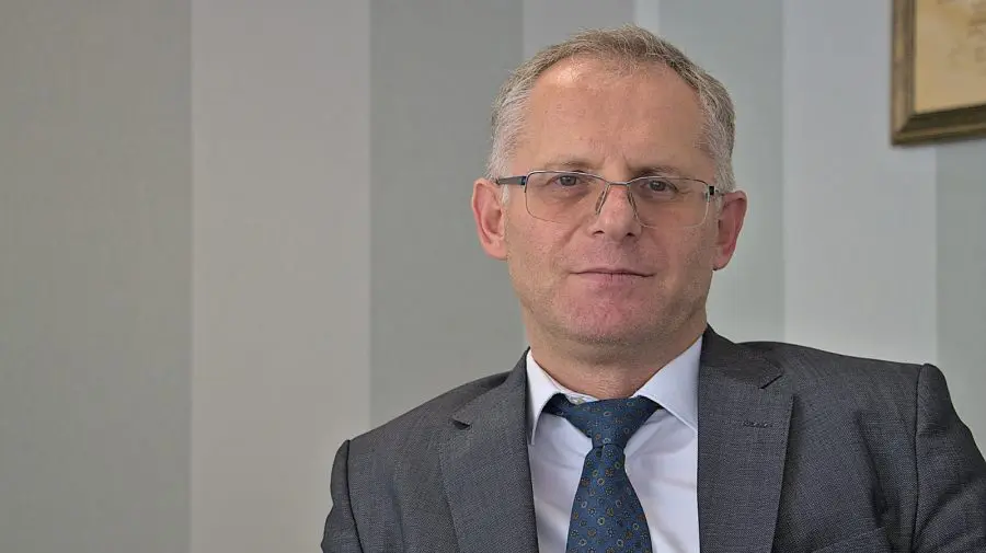 Vicepremierul kosovar Besnik Bislimi a fost expulzat din Serbia din „motive de securitate”