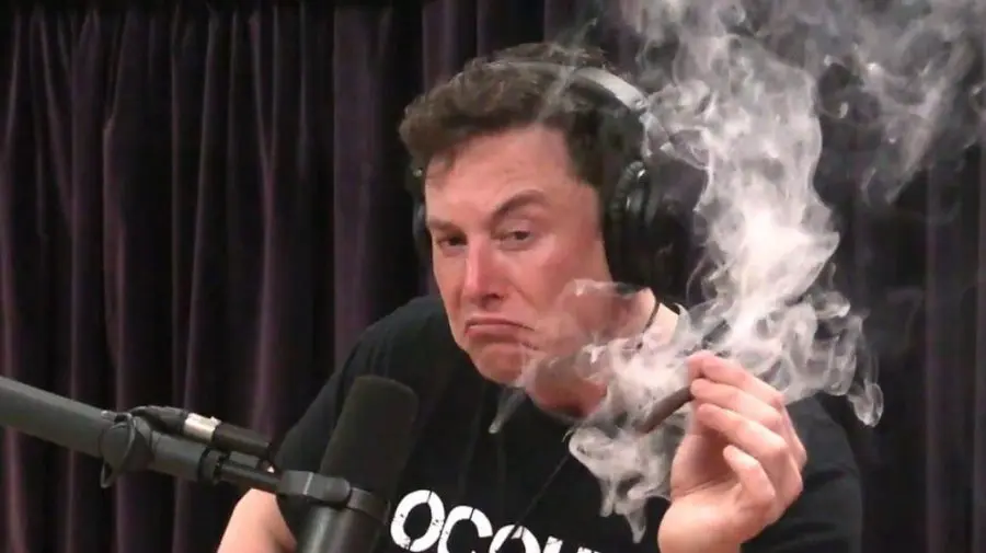 Rusia amenință: Sateliții lui Elon Musk ar putea zbura în aer
