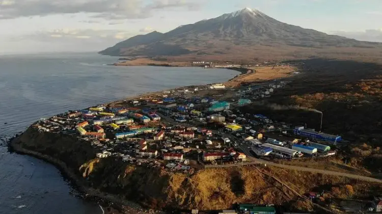 Ucraina dă un ghiont Rusiei. A recunoscut insulele Kurile de Sud drept teritoriu al Japoniei ocupat de ruși