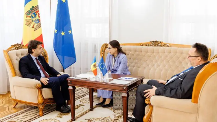 FOTO Nicu Popescu s-a întâlnit cu noua șefă a misiunii OSCE în Republica Moldova. Ce au discutat oficialii
