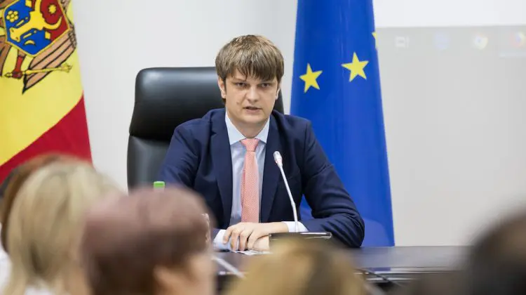 Spînu, apel către cetățeni: Să facem economii. Termoelectrica deja a trecut integral la păcură și nu mai folosește gaz