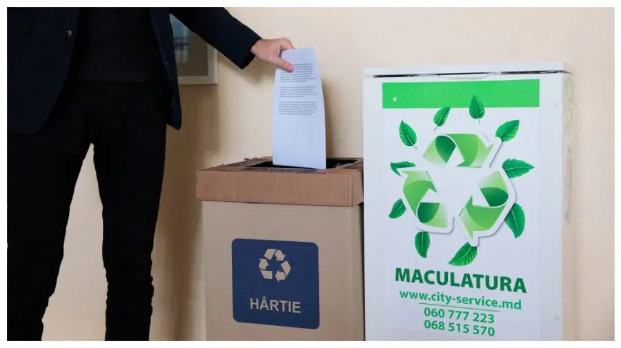 Președinția, prietenoasă cu mediul. A început să selecteze cartonul, hârtia și maculatura: Vă îndemnăm să fiți receptivi