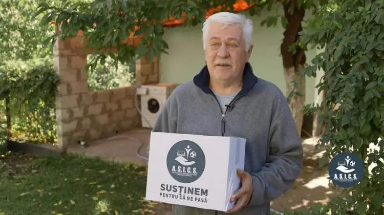 A.S.I.C.S. a împărțit colete cu produse alimentare locuitorilor comunei Mereșeni, inclusiv familiilor de refugiați