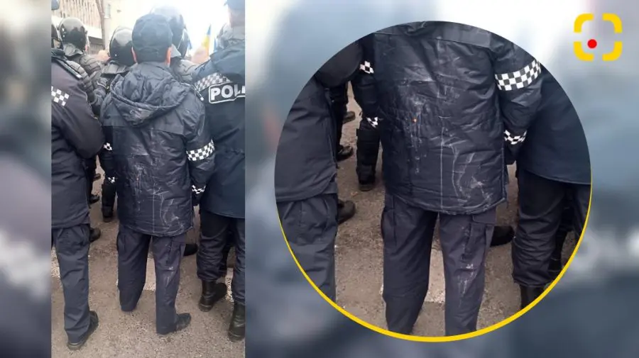 AUDIO „Belîi, noroc!” Provocatorii se înțeleg pe telefon să rupă cordonul polițiștilor. Aruncă cu ouă și prezervative