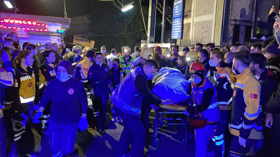 S-a zguduit din nou pământul! Cutremur în această seară în Turcia