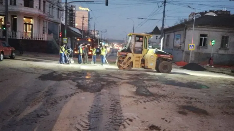 FOTO Atenție, șoferi! De mâine se reia circulația pe strada Ismail din Capitală