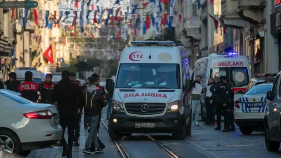 VIDEO „Părea zonă de război. Am văzut oameni însângerați”. Mărturii groaznice din epicentrul exploziei din Istanbul