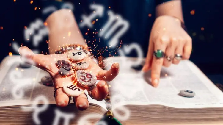 HOROSCOP 4 noiembrie: Scorpionii tind spre perfecțiune, iar Leii își consolidează relația cu a doua jumătate
