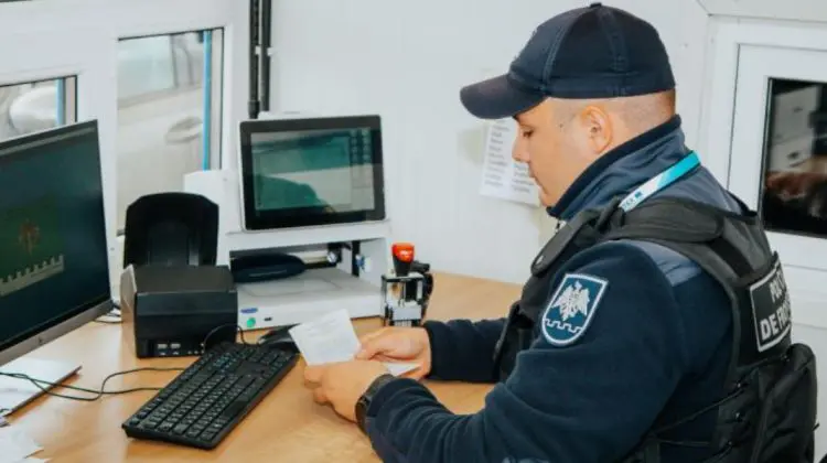 A vrut să ajungă în Ucraina, dar nu i-a mers: Un cetățean azer a făcut cale întoarsă de la Aeroportul Chișinău
