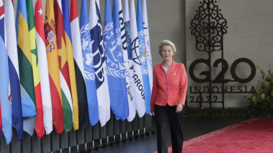 În loc să vândă gaz, Rusia îl arde. Ursula von der Leyen: Kremlinul se răzbună pentru sancțiunile occidentale