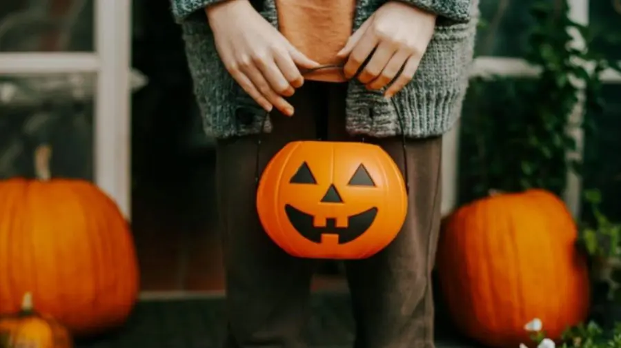 Masacru în noaptea de Halloween: Cel puţin 14 americani au fost împușcați. Printre ei – trei copii