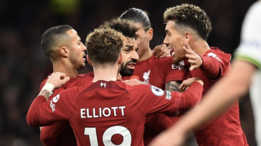 Clubul de fotbal Liverpool a fost scos la vânzare. Cât valorează