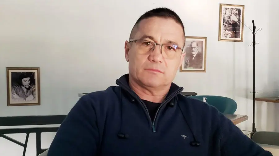 Fiul unui procuror din România s-a împușcat în cap. „Petrică a folosit arma tatălui său”. Primele detalii