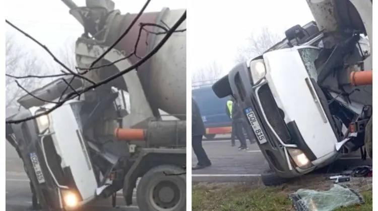 FOTO Accident grav în raionul Soroca. Un microbuz s-a izbit într-o betonieră