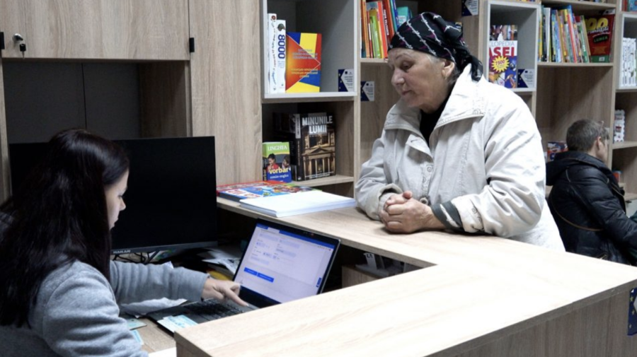 VIDEO „Stau în rând și câte două ore”. Ce spun locuitorii din Bălți despre înregistrarea pe compensatii.gov.md
