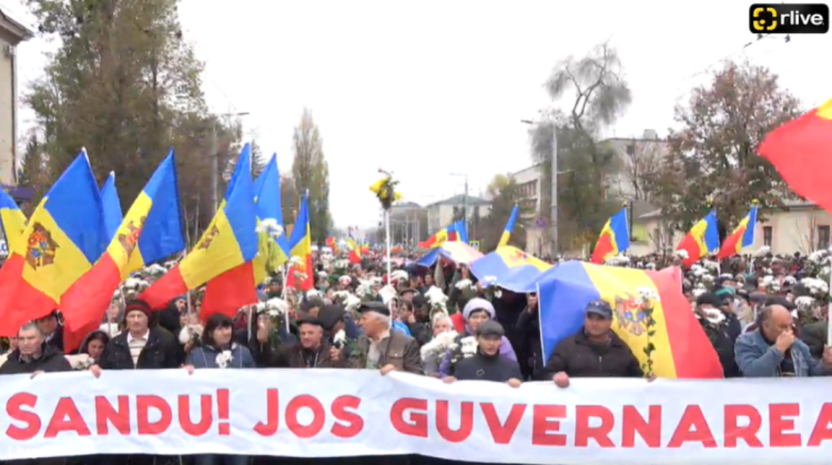 Haos pentru șoferi și în zi liberă! NU circulă transport pe bd. Ștefan cel Mare din capitală, din cauza marșului ȘOR