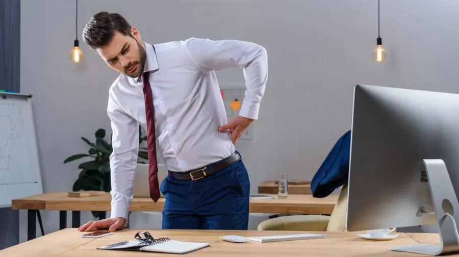 Care este poziția corectă la birou? Sfaturi pentru o postură sănătoasă